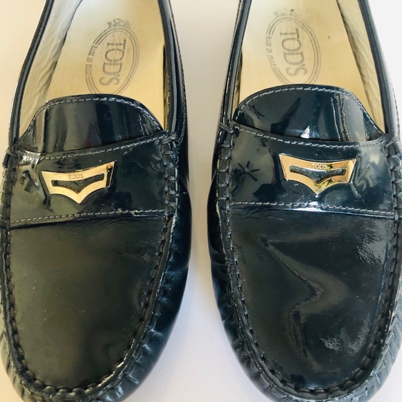 JP Tod’s Loafers - Picture 2 of 5